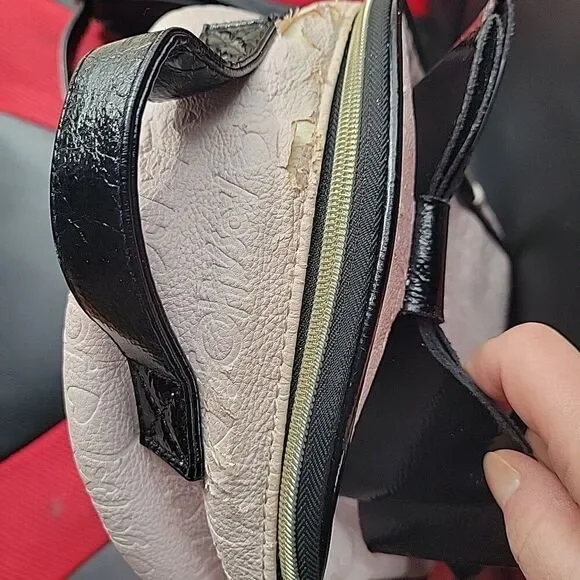 Betsey Johnson Mini Backpack Handbag Pink with Black Bow - Picture 4 of 12